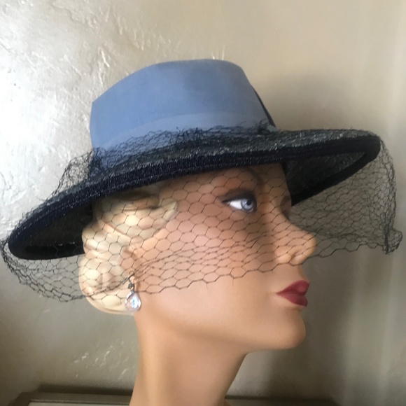 OUTSTANDING 1940s\' TWO TONE BLUE STRAW WIDE BRIM HAT WITH GROSGRAIN TRIM & VEIL main image 8